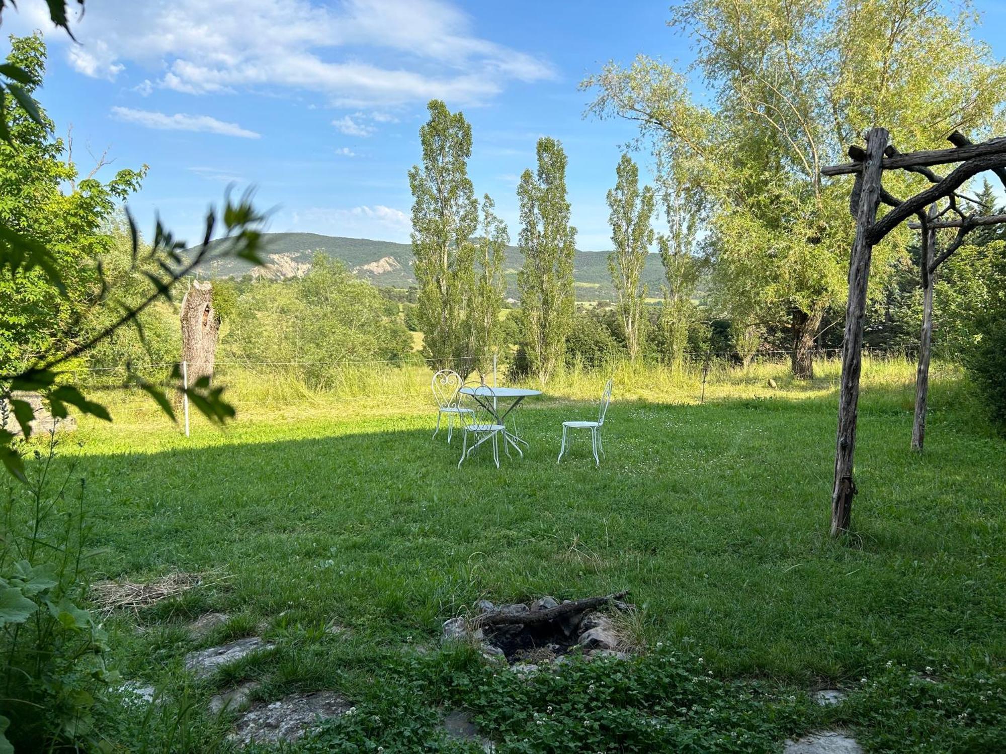 Gites Chameyer Rosans Εξωτερικό φωτογραφία